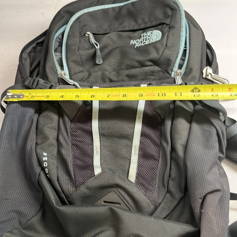 The NorthFace Recon Women Backpack Gray‎ and Blue